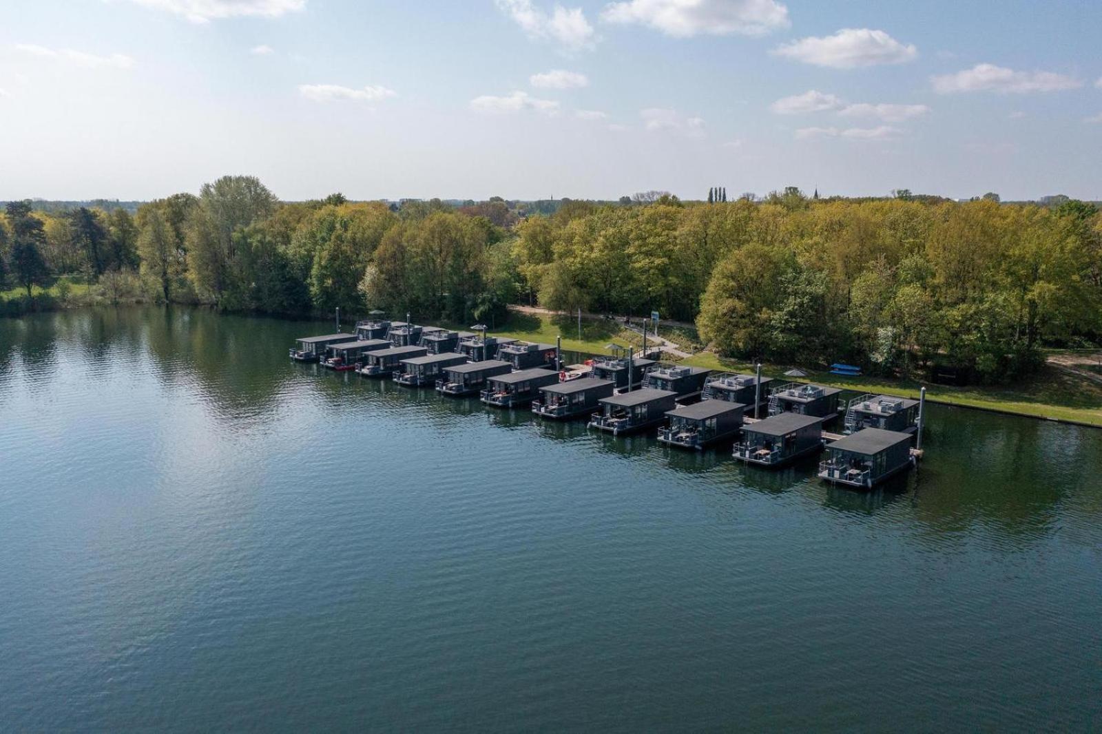 Houseboat Marina Mookerplas 4-6 Persons Plasmolen Екстер'єр фото