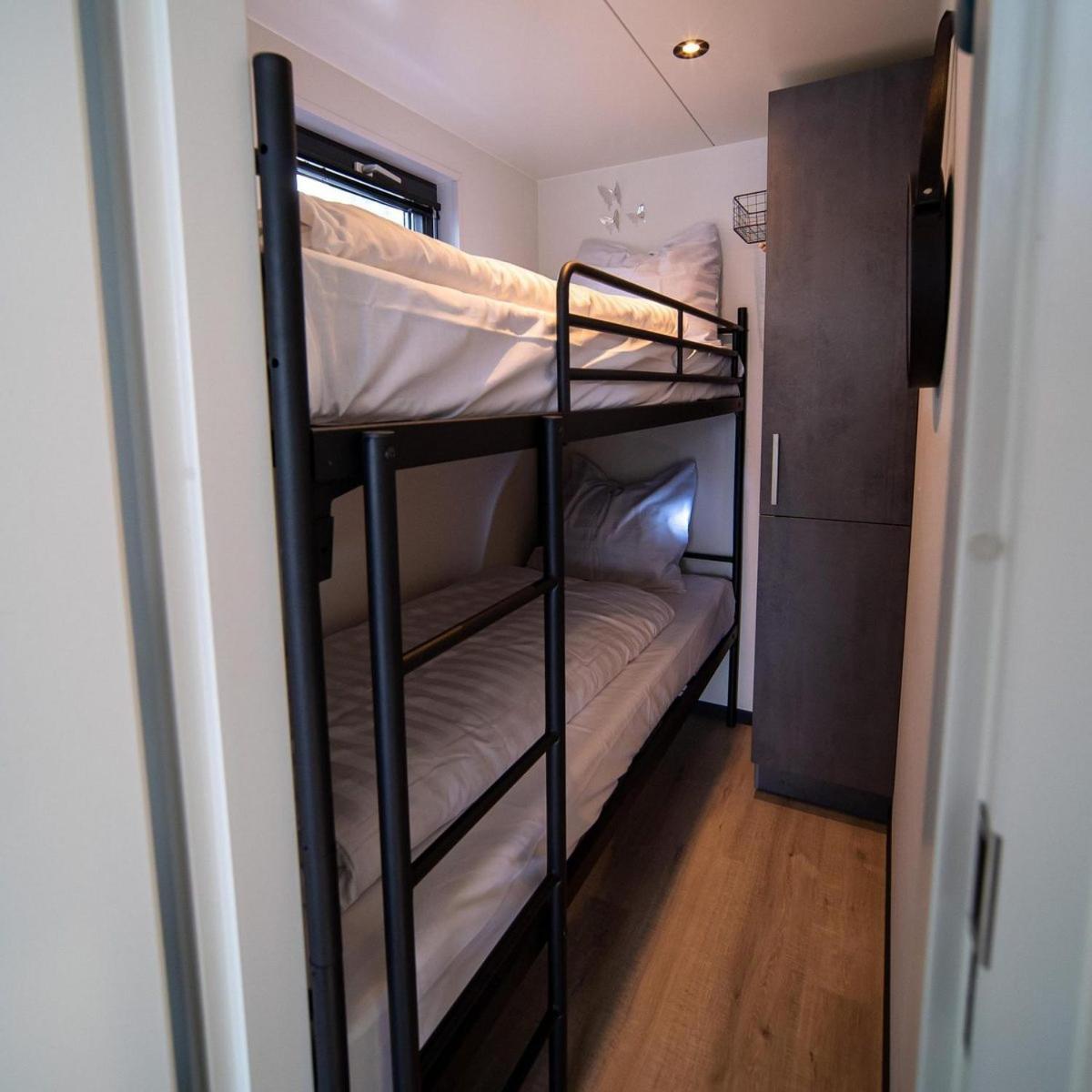 Houseboat Marina Mookerplas 4-6 Persons Plasmolen Екстер'єр фото