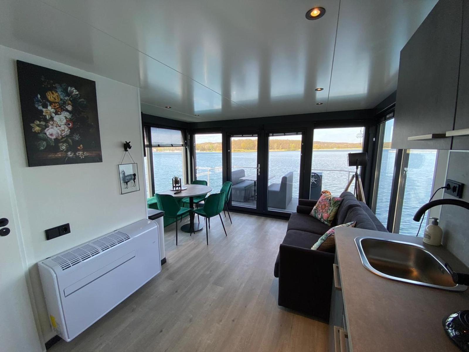 Houseboat Marina Mookerplas 4-6 Persons Plasmolen Екстер'єр фото
