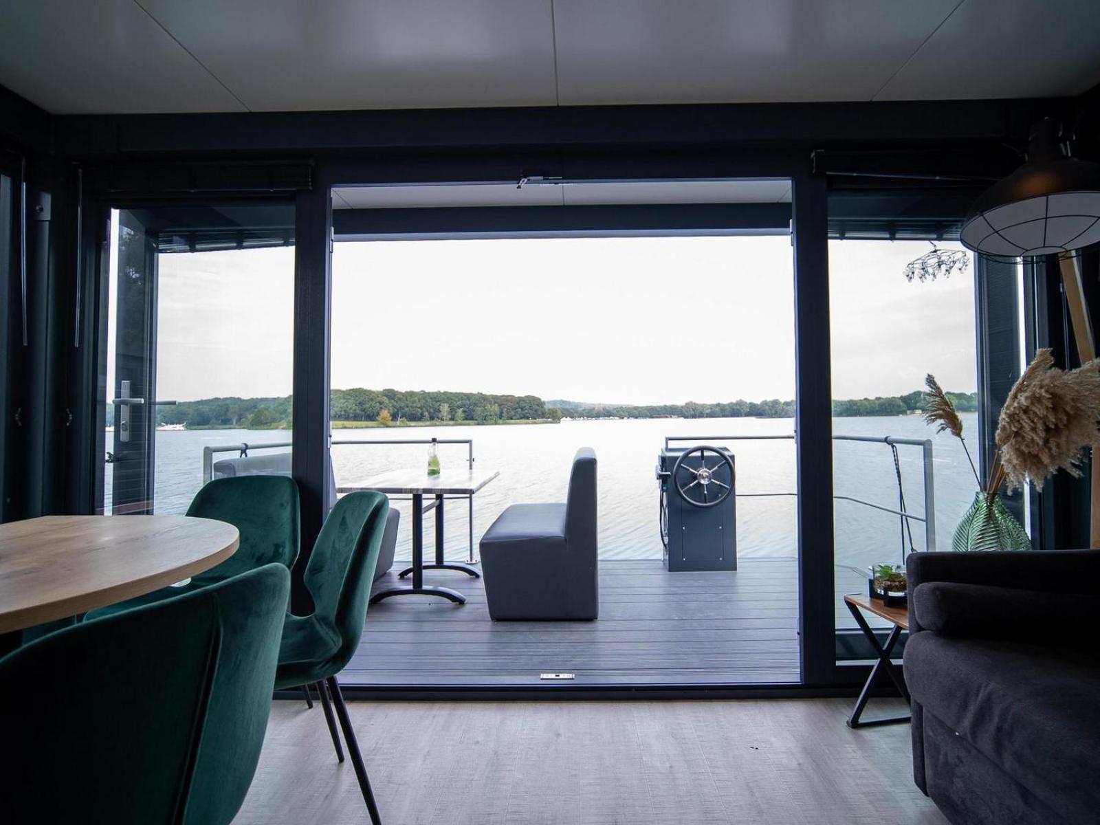 Houseboat Marina Mookerplas 4-6 Persons Plasmolen Екстер'єр фото